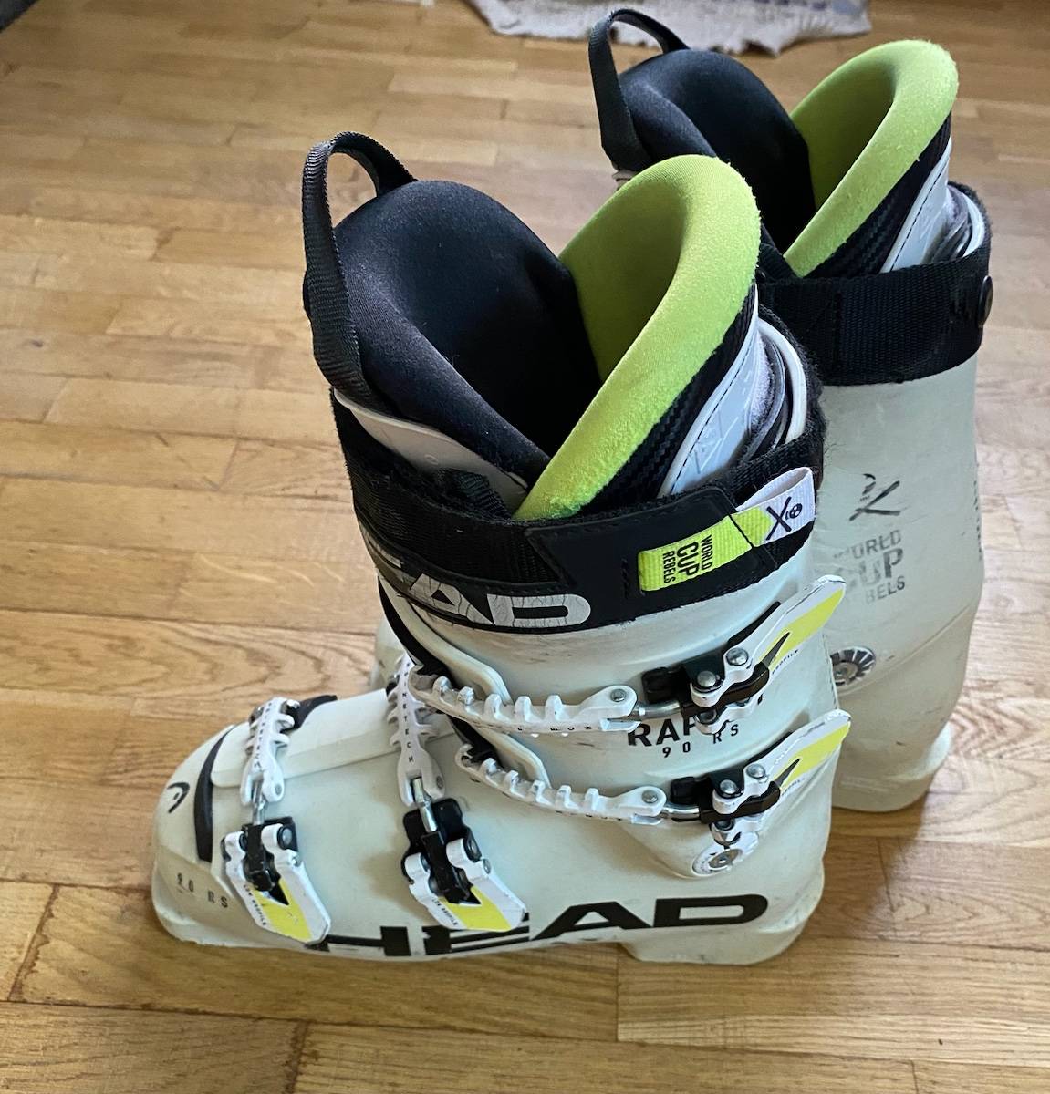 Vends chaussures de ski Head taille 25