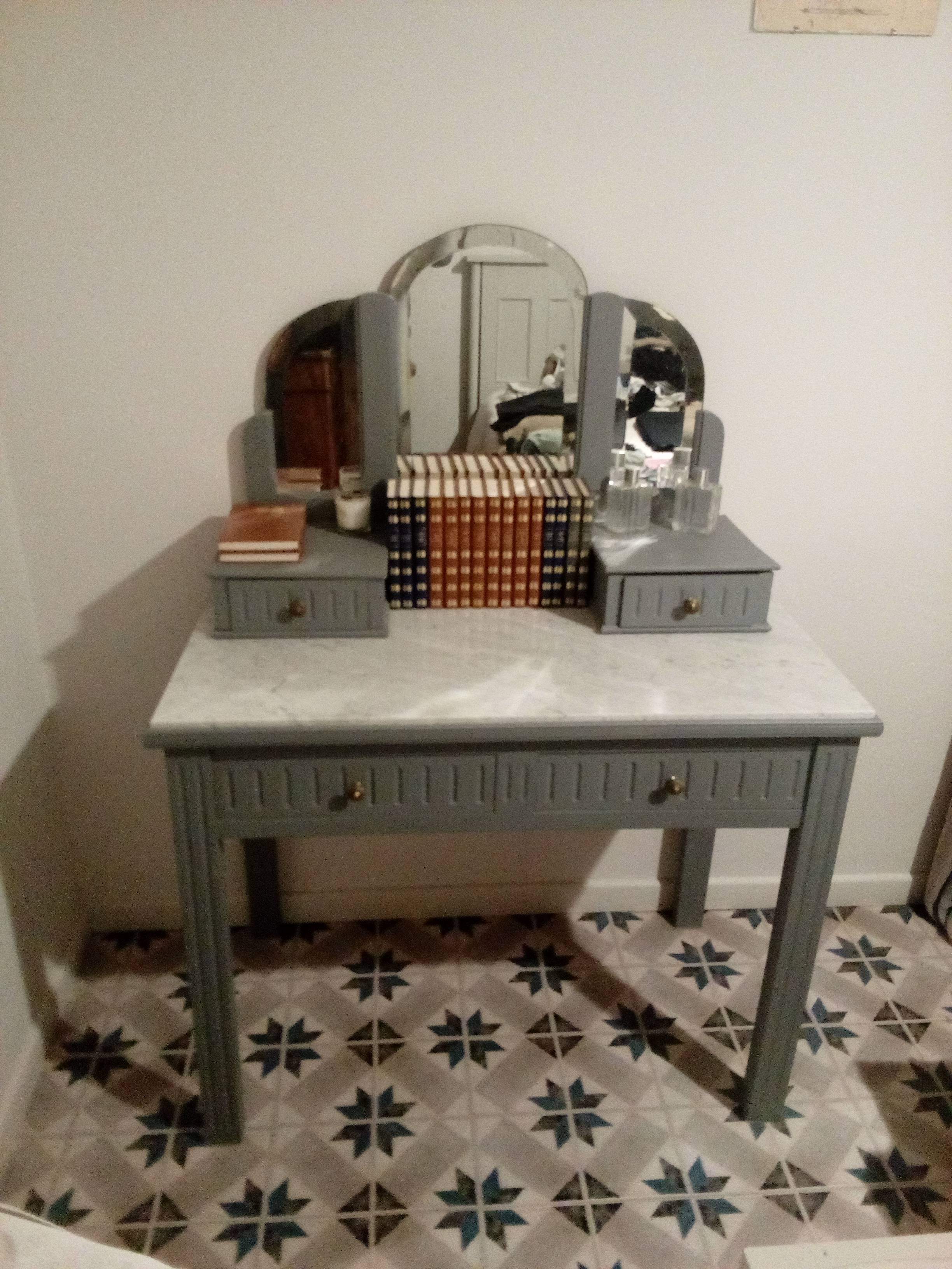 Vends coiffeuse ancienne