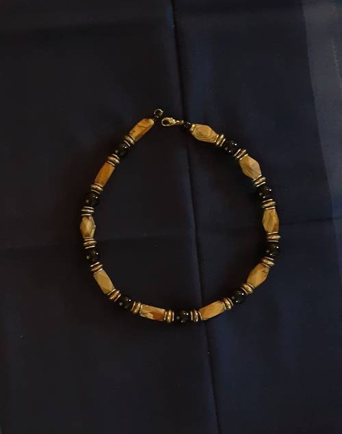 Vends joli collier ras-de-cou