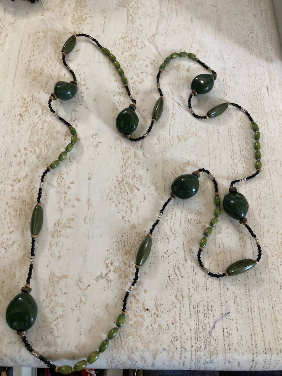 Vends collier fantaisie