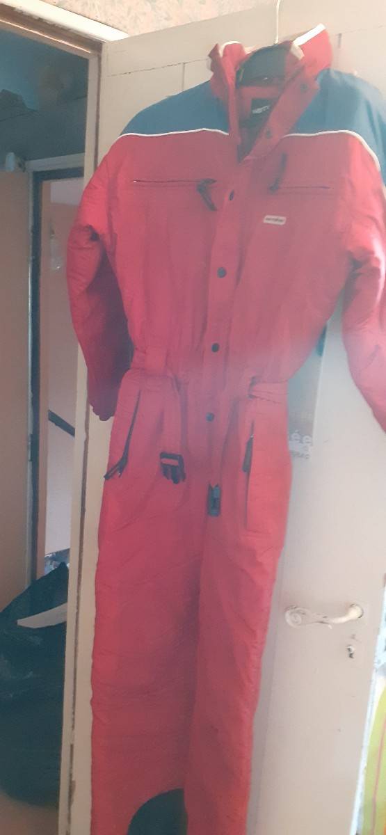 Vends combinaison de ski