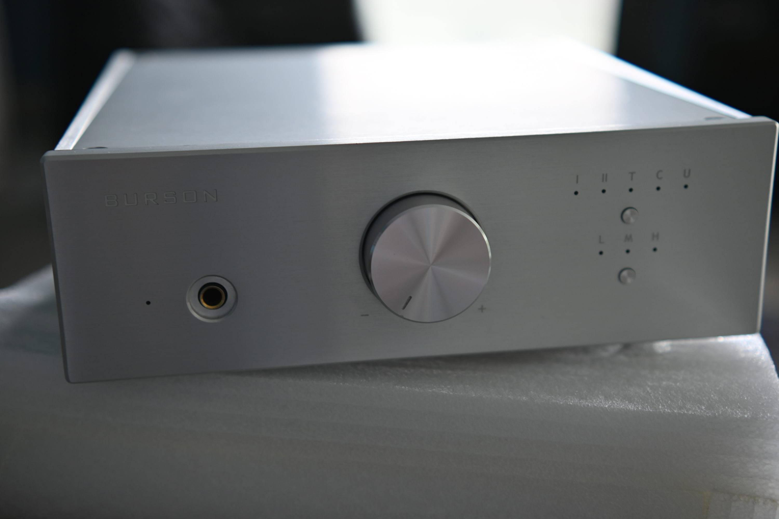 Pour Audiophiles - Vends combo Burson Audio Conductor DAC amplificateur casque Class A et préamplificateur