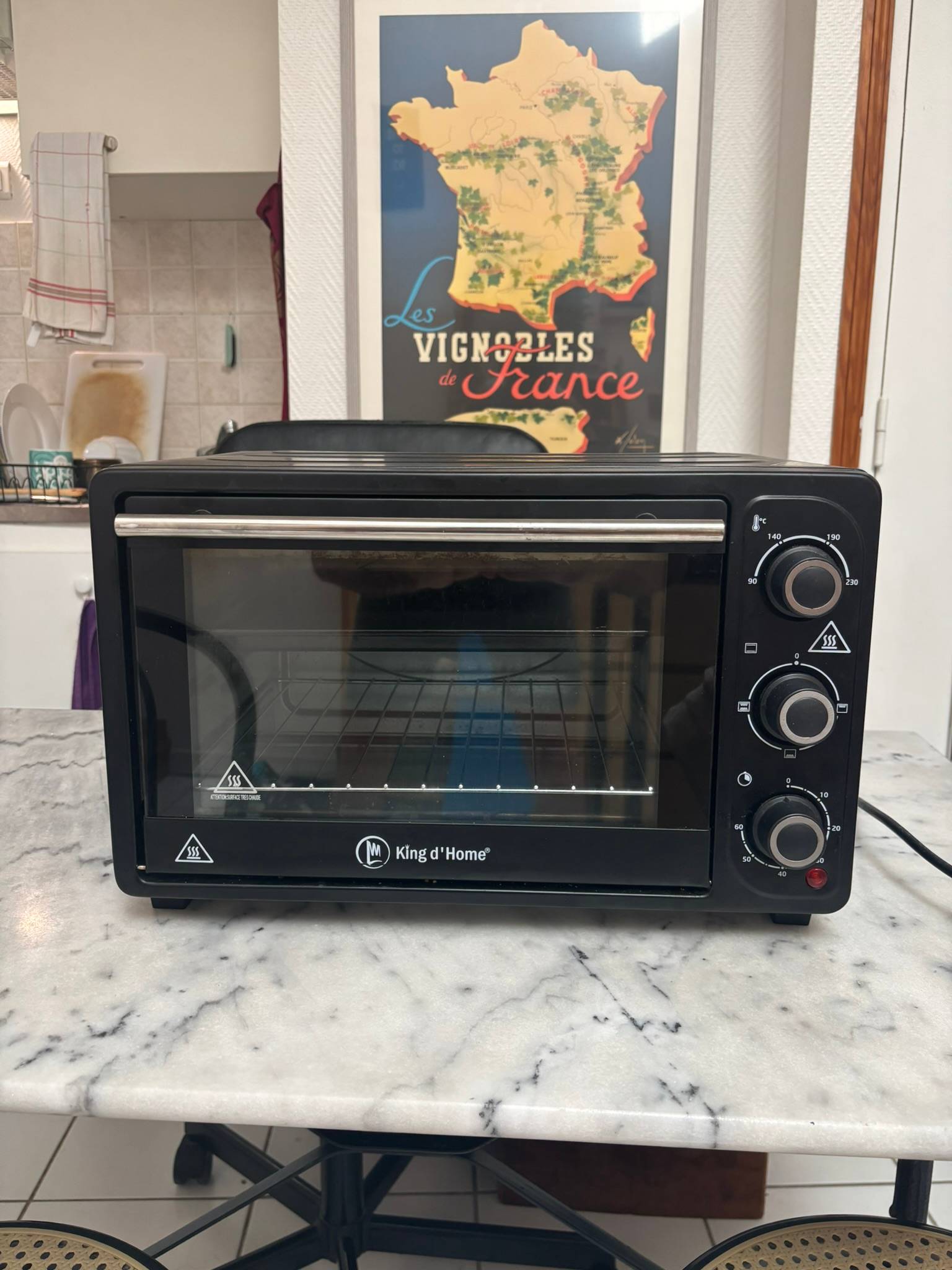 Vends Mini Four Compact et Performant - Idéal Studios et Petits Appartements !