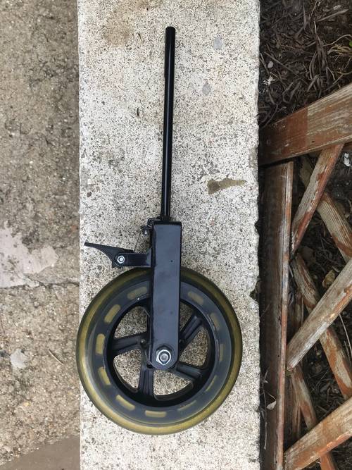 Vends roue de contrebasse