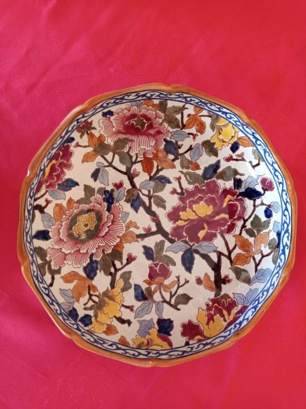 Vends corbeille à fruits en porcelaine de Gien