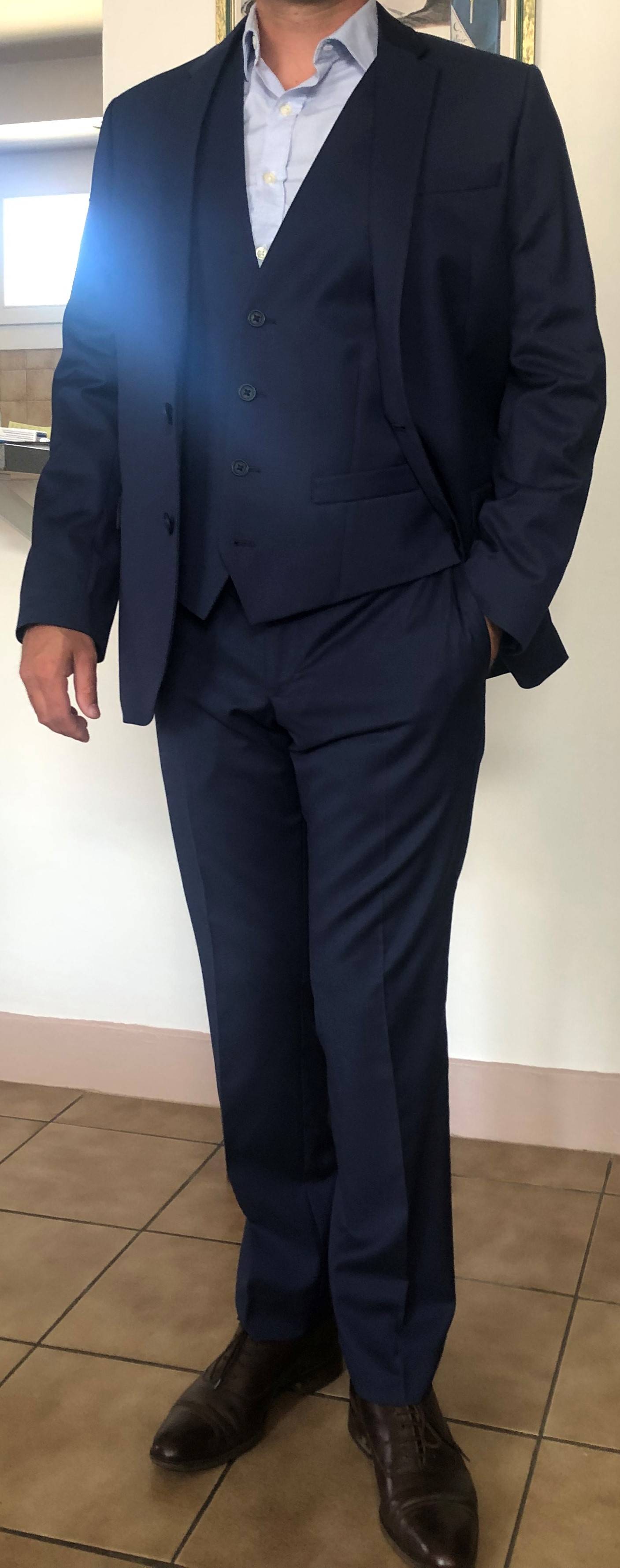 Costume 03 pièces bleu marine neuf - Taille S