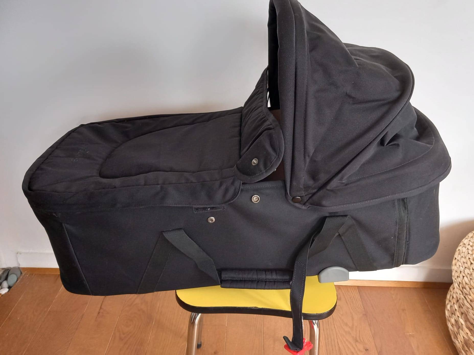 Vends couffin Maclaren neuf