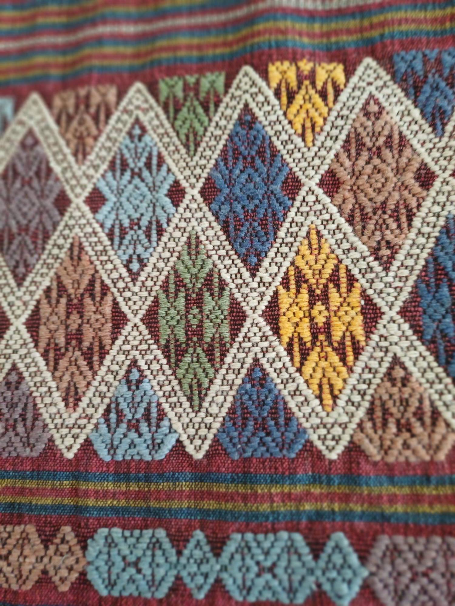 LAOS - Vends coupon tissu idéal décoration