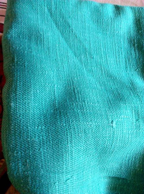 Vends un coupon de tissus en coton épais couleur turquoise