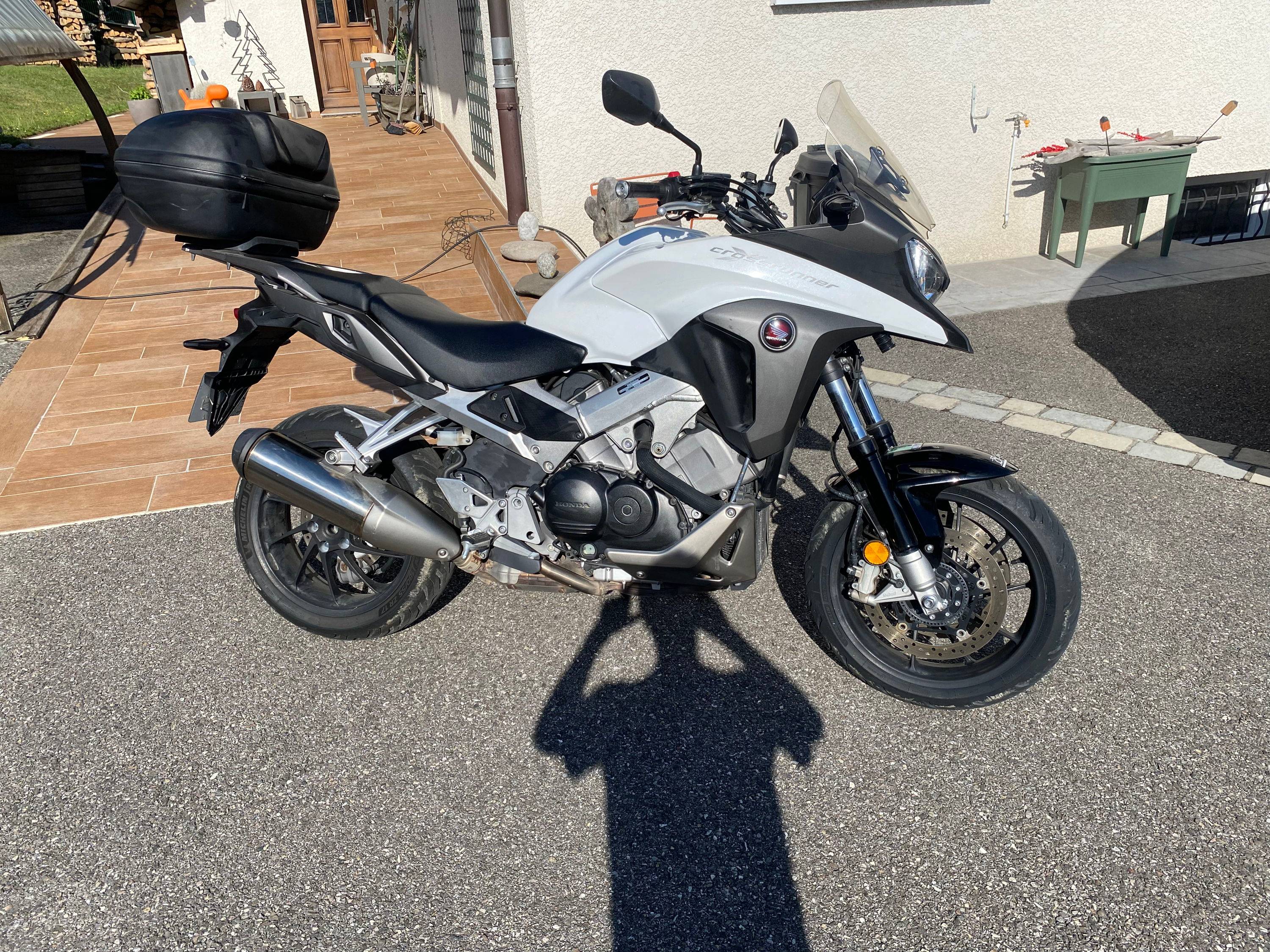 Vends Honda Crossrunner, 2015, 17300km