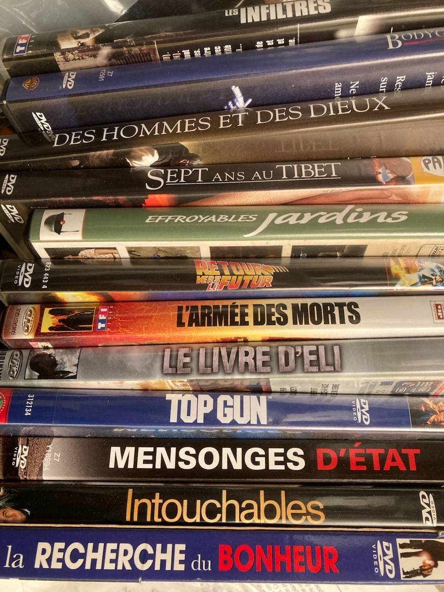 Vends DVD état neuf et CD-ROM