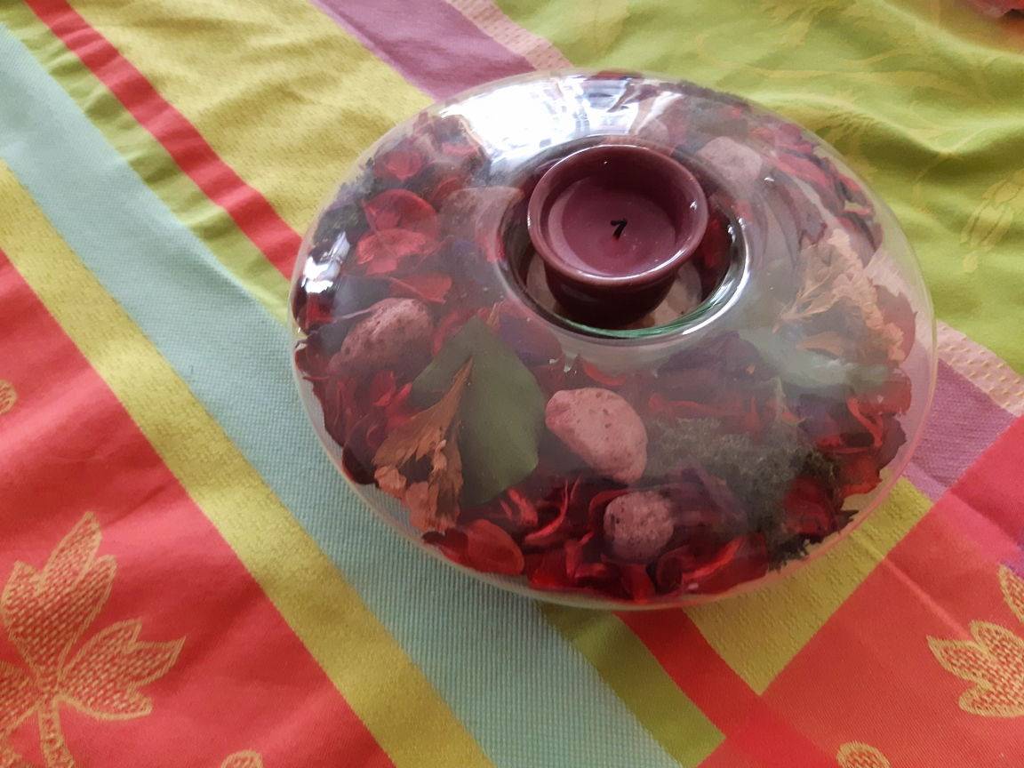 Vends décoration de table avec pot pourri et bougie