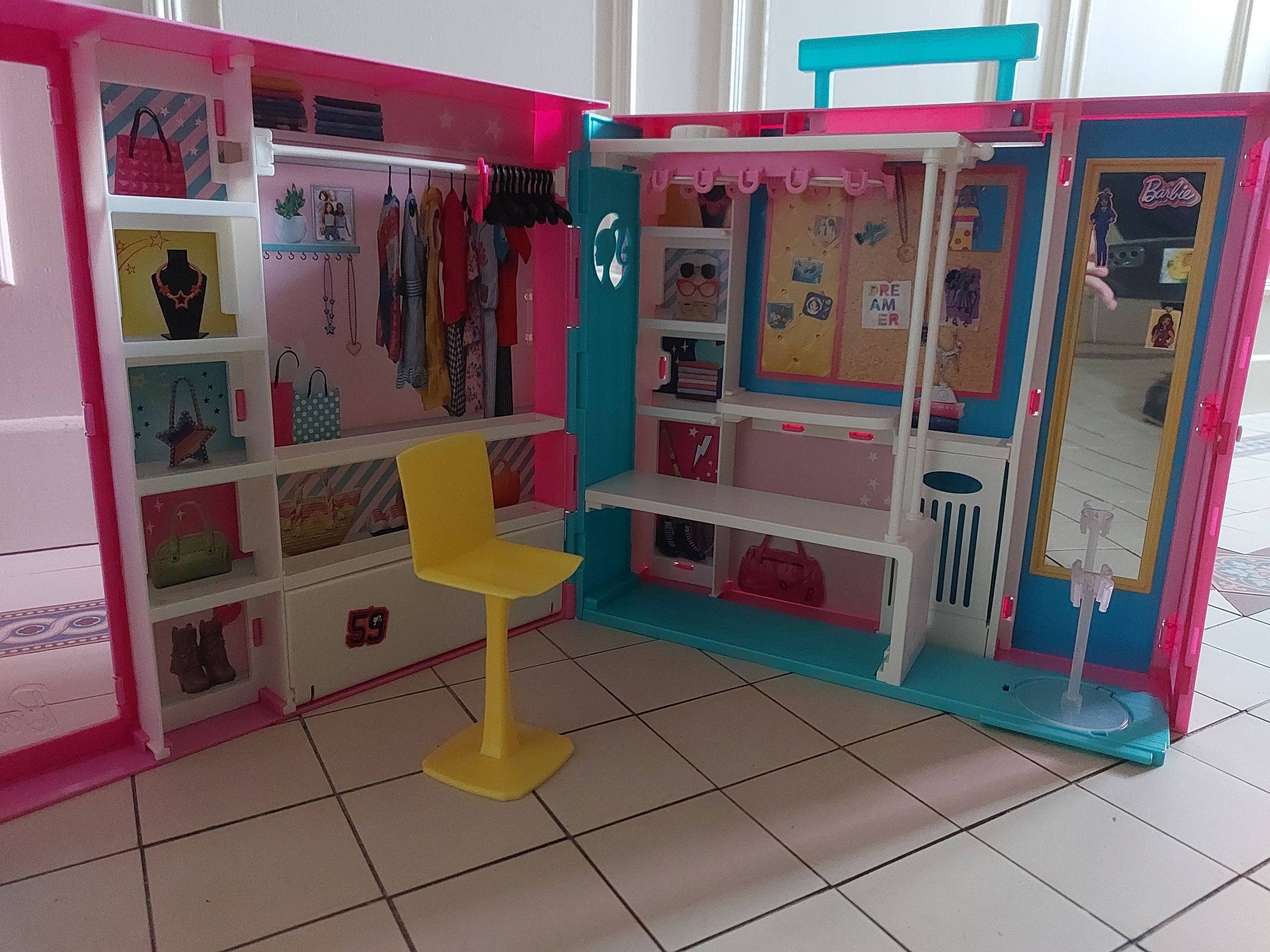 Vends dressing de luxe Barbie
