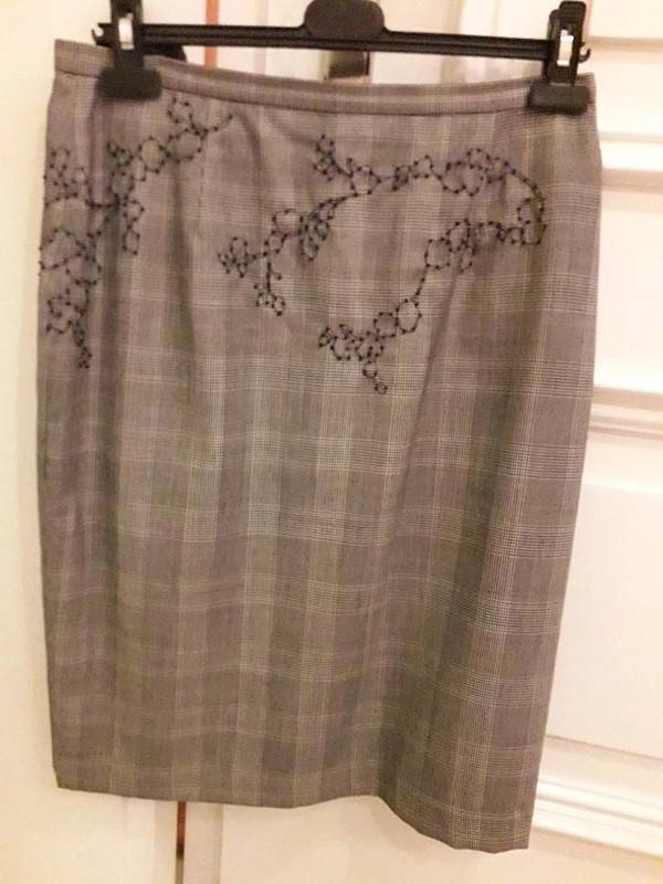 Vends jupe droite, marque Armand Ventilo, excellent état - Taille L