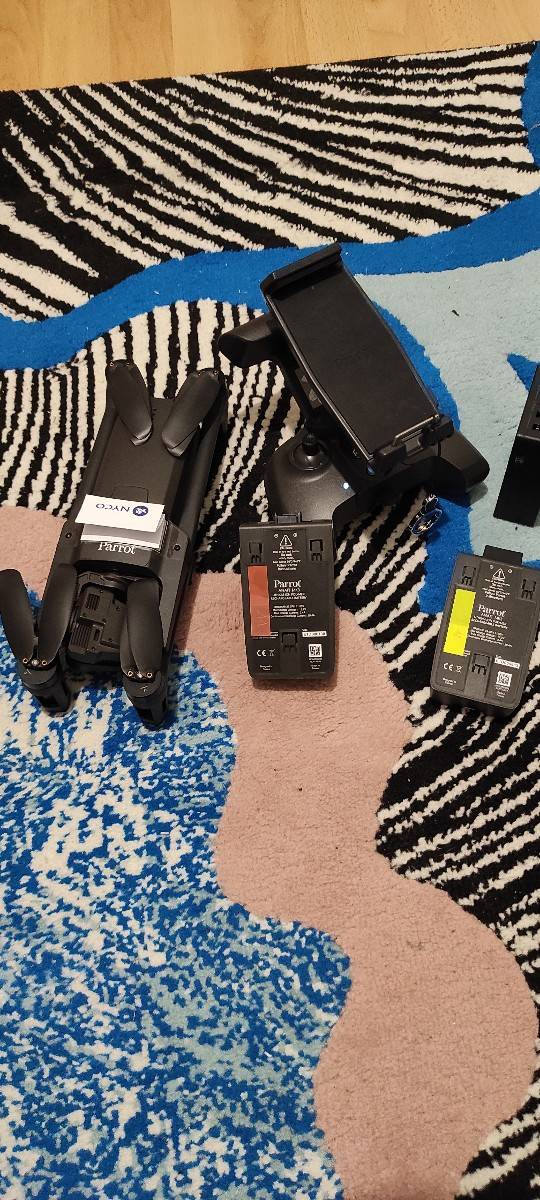 Vends drone professionnel caméra thermique et zoom x32