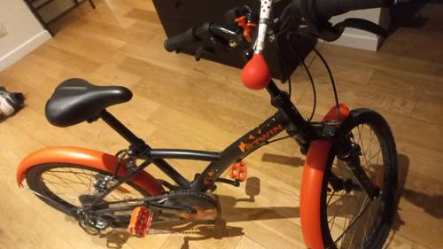 Vends vélo enfant 20 pouces B’twin
