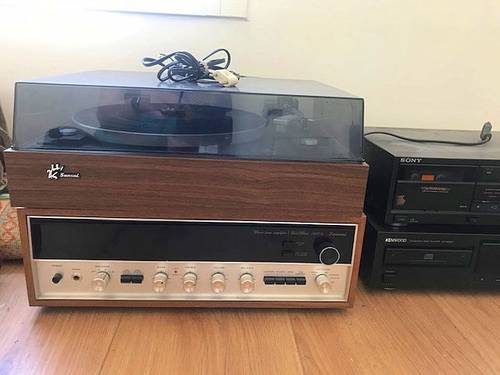 Vends Ensemble chaîne HIFI Rétro et Baffles en très bon état