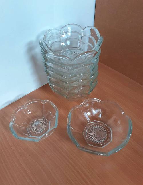 Vends bel ensemble de coupes anciennes (années 50)