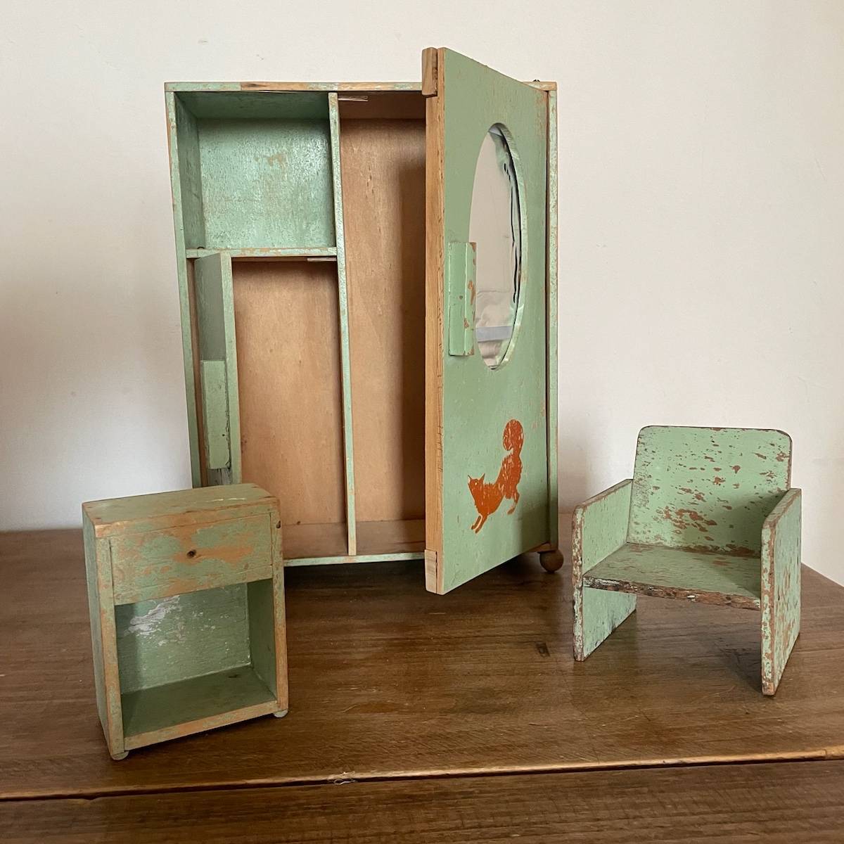 Vends Ensemble de meubles de poupée en bois, jouet enfant, années 1960