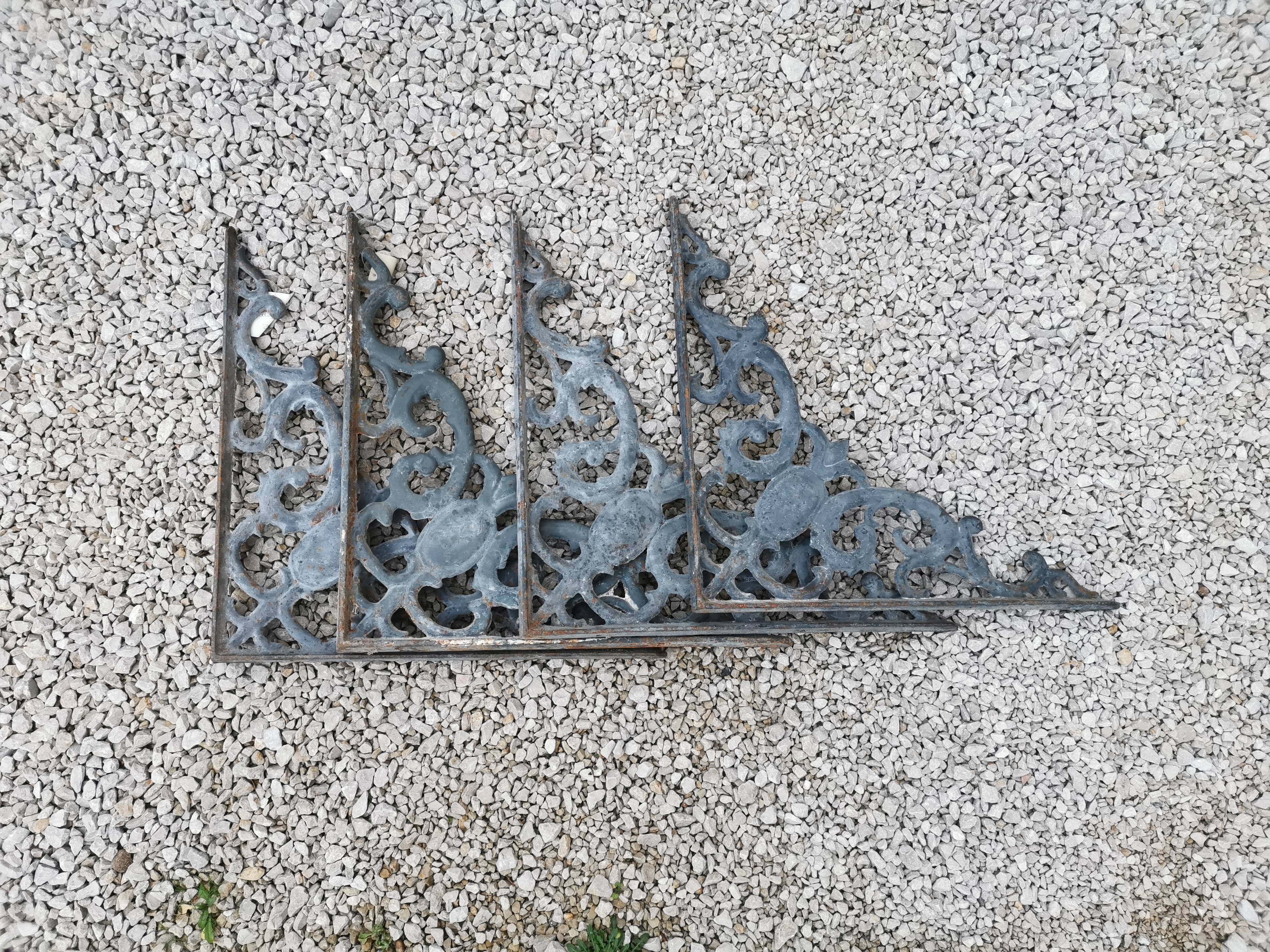 Vends équerres anciennes