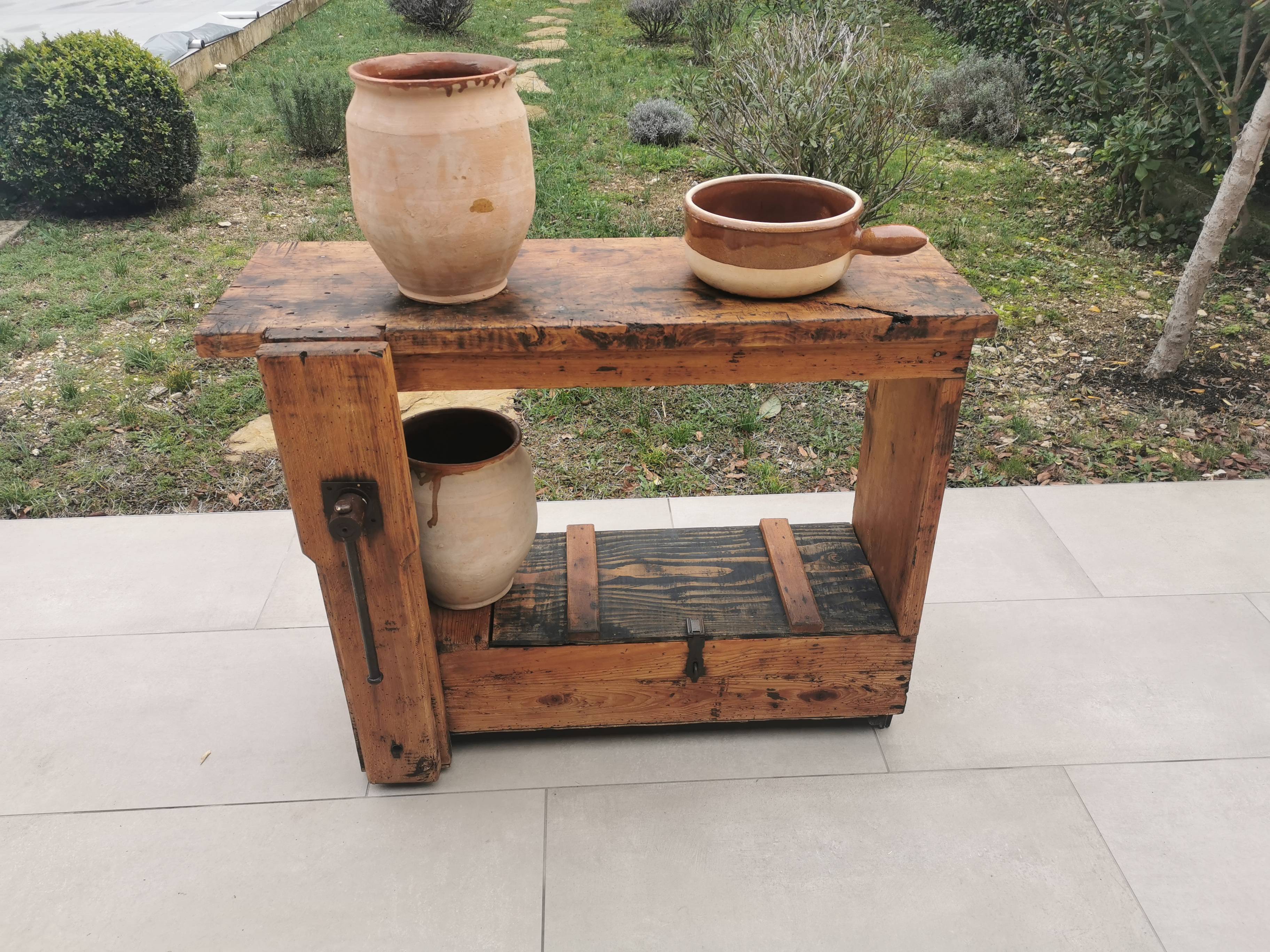 Vends établi ancien type console