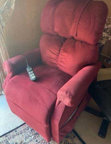 Vends Fauteuil releveur confort plus