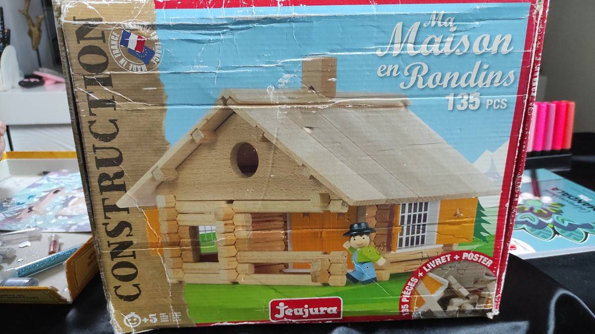 Vends ferme en bois