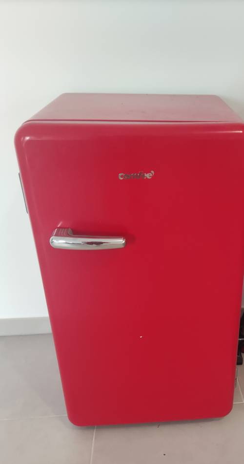 Vends frigo Comfee rouge