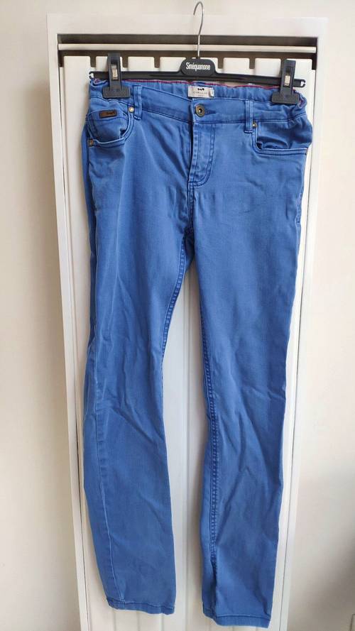 Vends jean garçon bleu clair CYRILLUS taille 14 ans