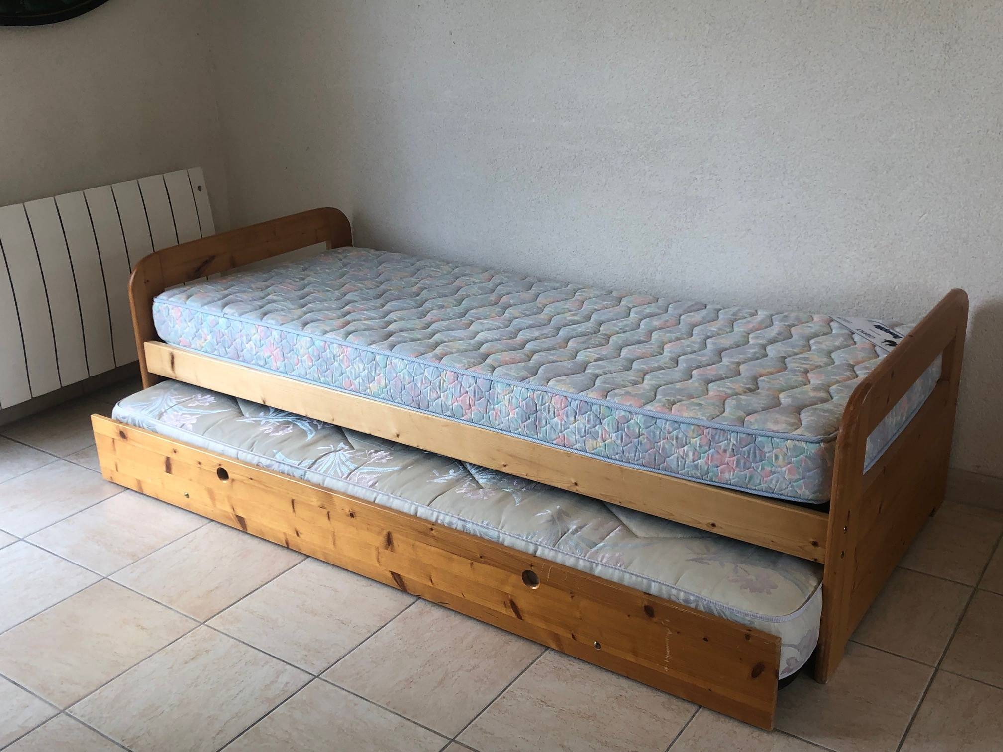 Vends lit gigogne en 80x190 en très bon état
