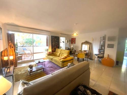 Vends grand T3 entre mer et colline, Madrague de Montredon Marseille 8ème 86m²