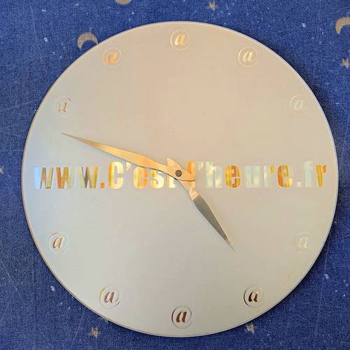 Vends grande horloge murale, très bon état