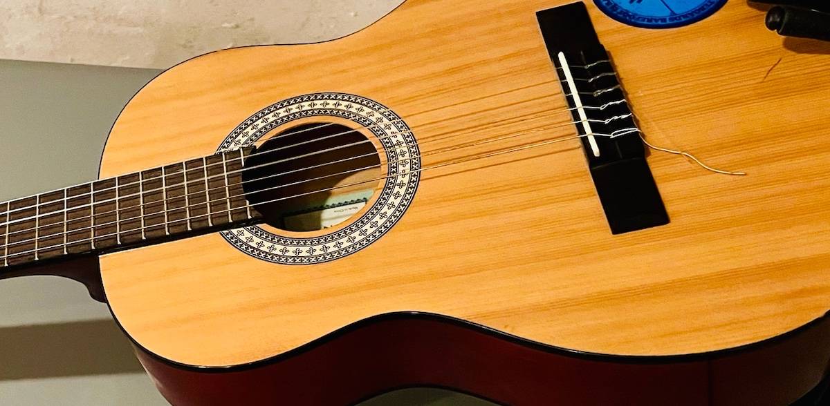 Vends guitare classique 3/4 SILVANEZ (enfant ou voyage)