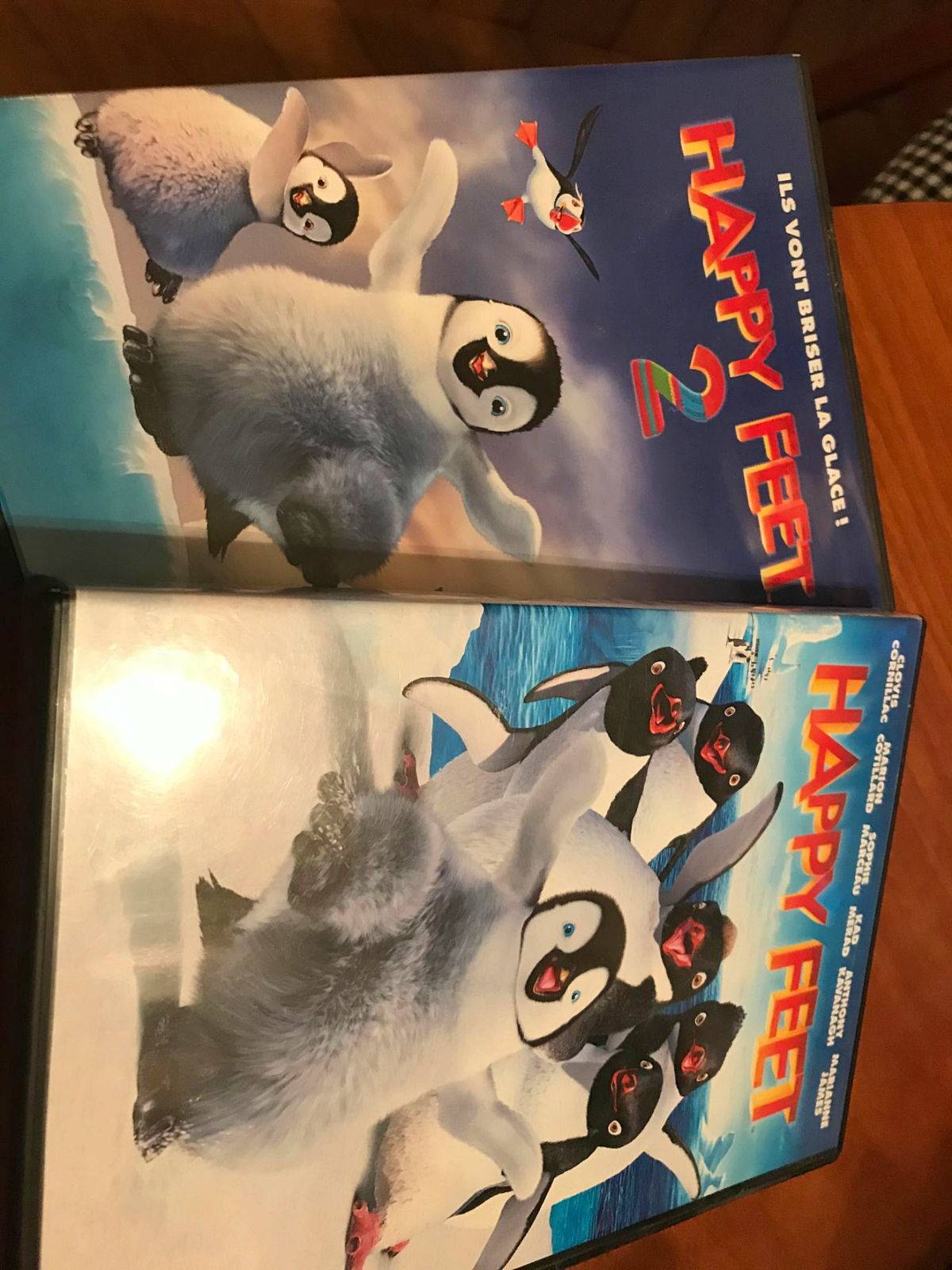 Je vends 2 DVD Happy Feet (1&2)