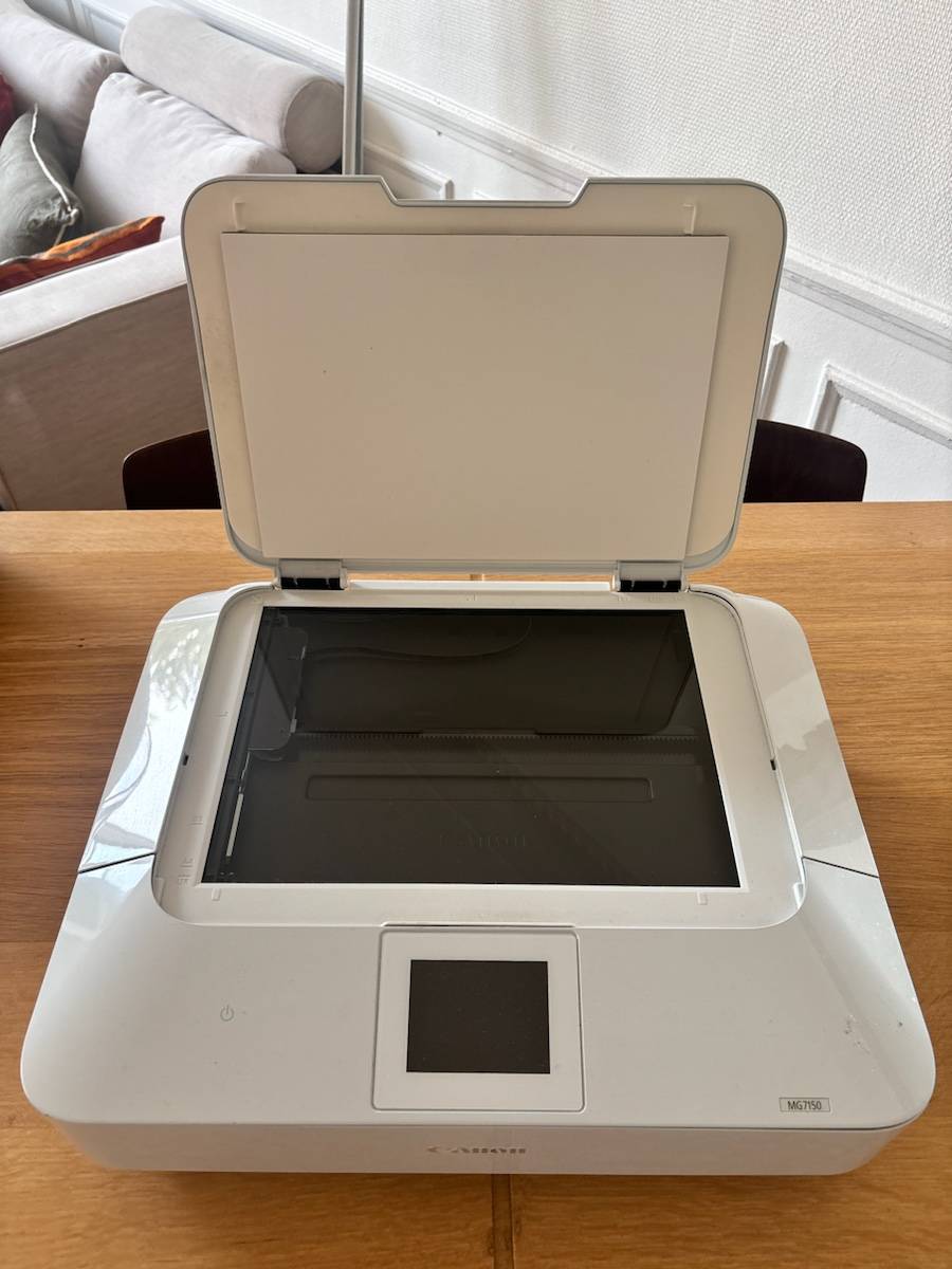 Vends imprimante canon blanche MG7150