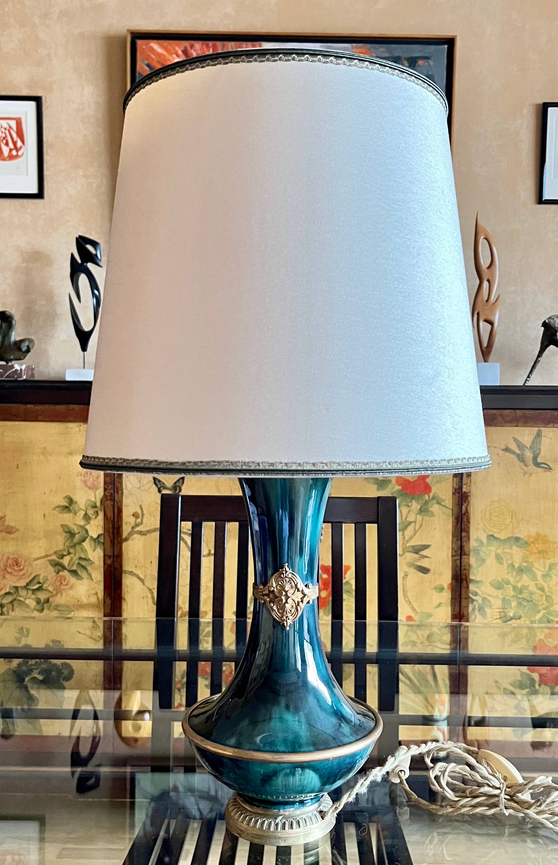 Vends Lampe ancienne Napoléon III en porcelaine