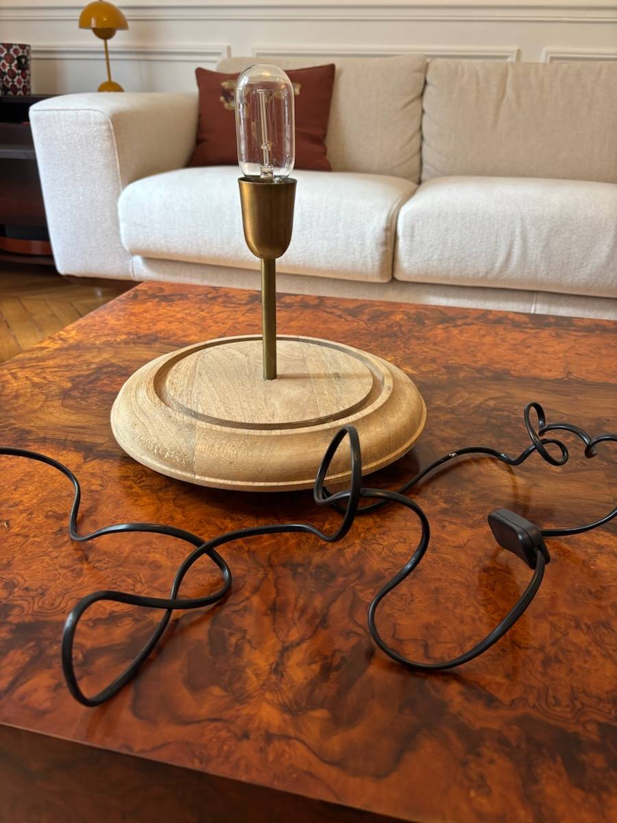 Vends lampe industrielle sur socle en bois