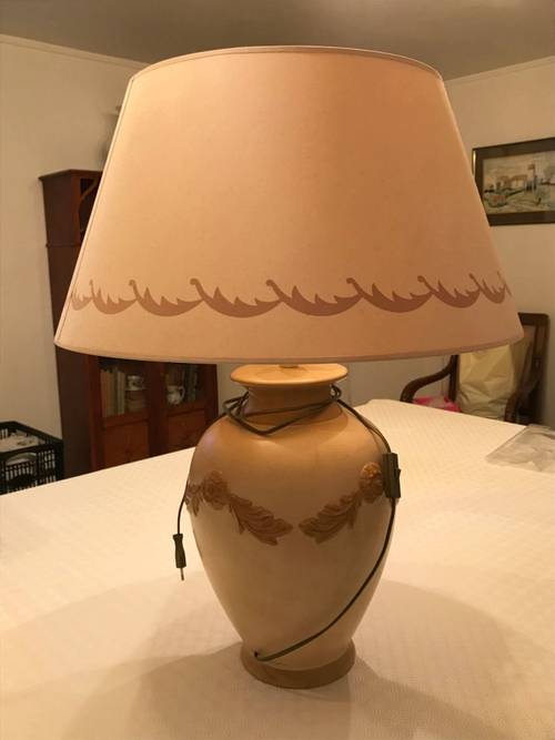 Vends lampe terre cuite