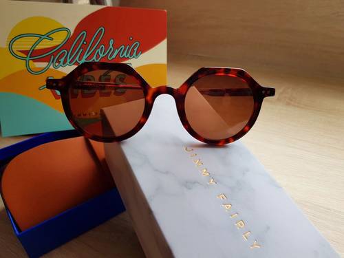 Vends lunettes de soleil