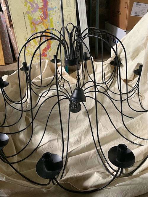 Vends lustre acier noir