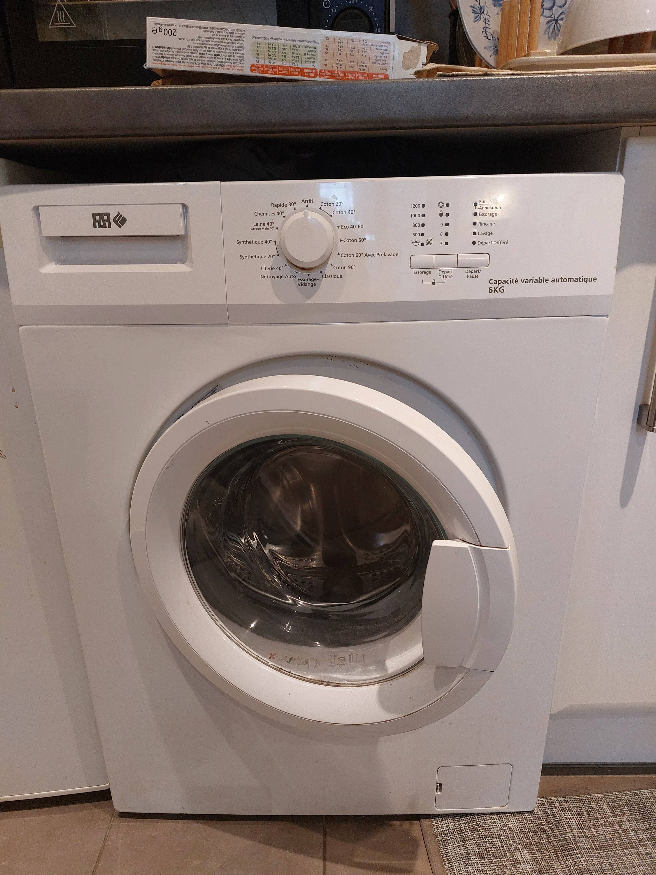 Vends machine à laver FAR super état pour cause déménagement