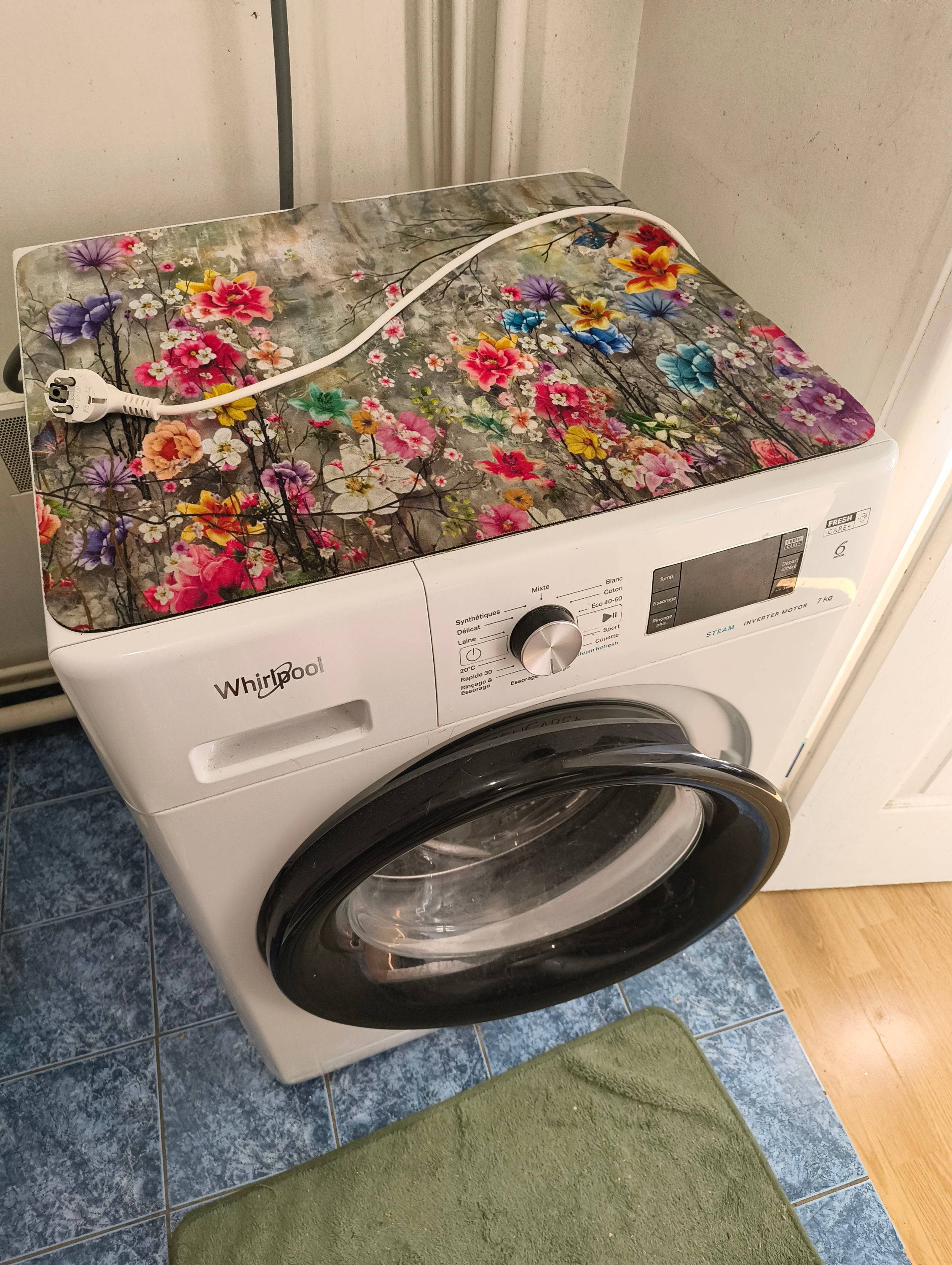 Vends machine à laver whrilpool (sous garantie)
