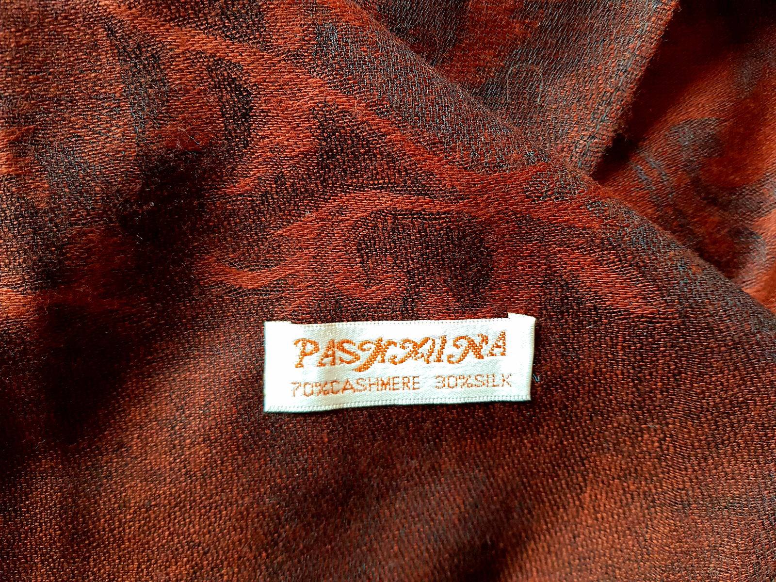 Vends Magnifique grande étole, Pashmina, teintes chataigne/noir