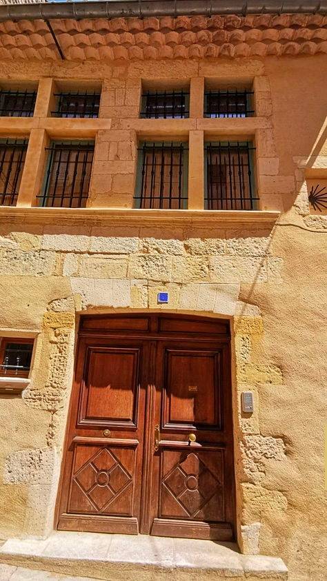 Vends maison 18ème centre de Bagnols sur Cèze
