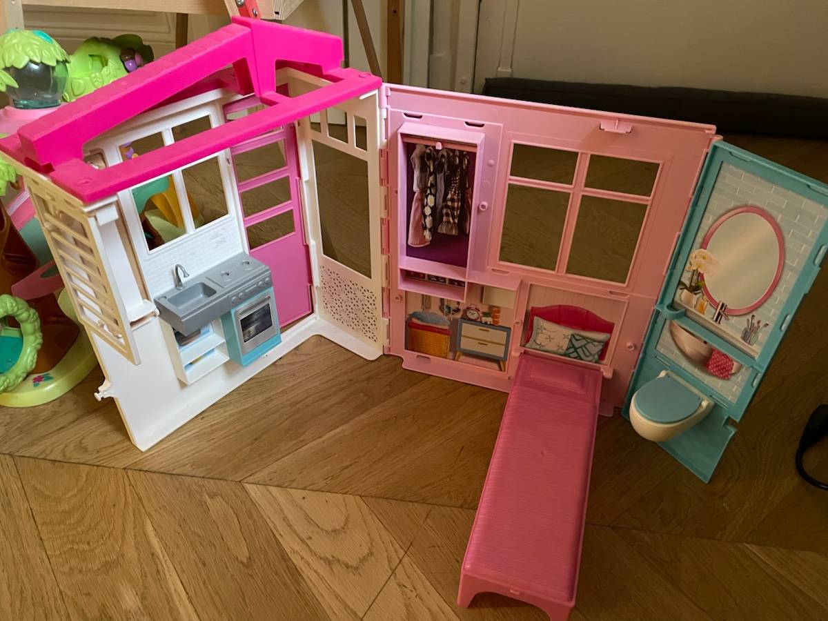 Vends maison Barbie Paris 13ème
