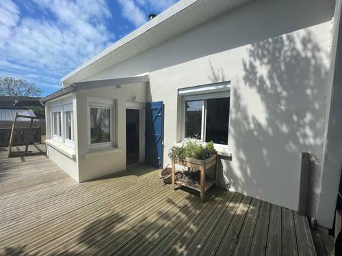 Vends maison rénovée avec jardin à Granville - 2 chambres, 82m², Bréhal (50)