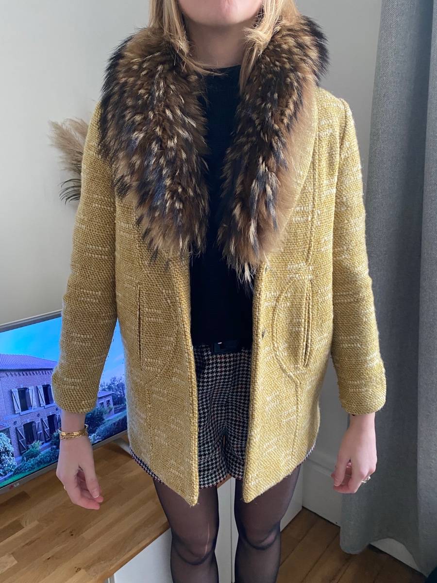 Vends manteau Bash avec fourrure - Taille S