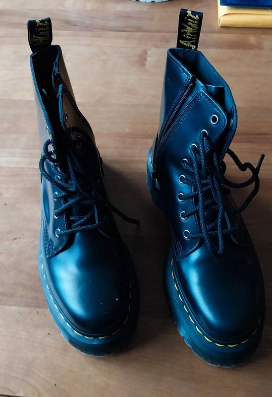 Vends Docs Martens plateforme - Pointure 39
