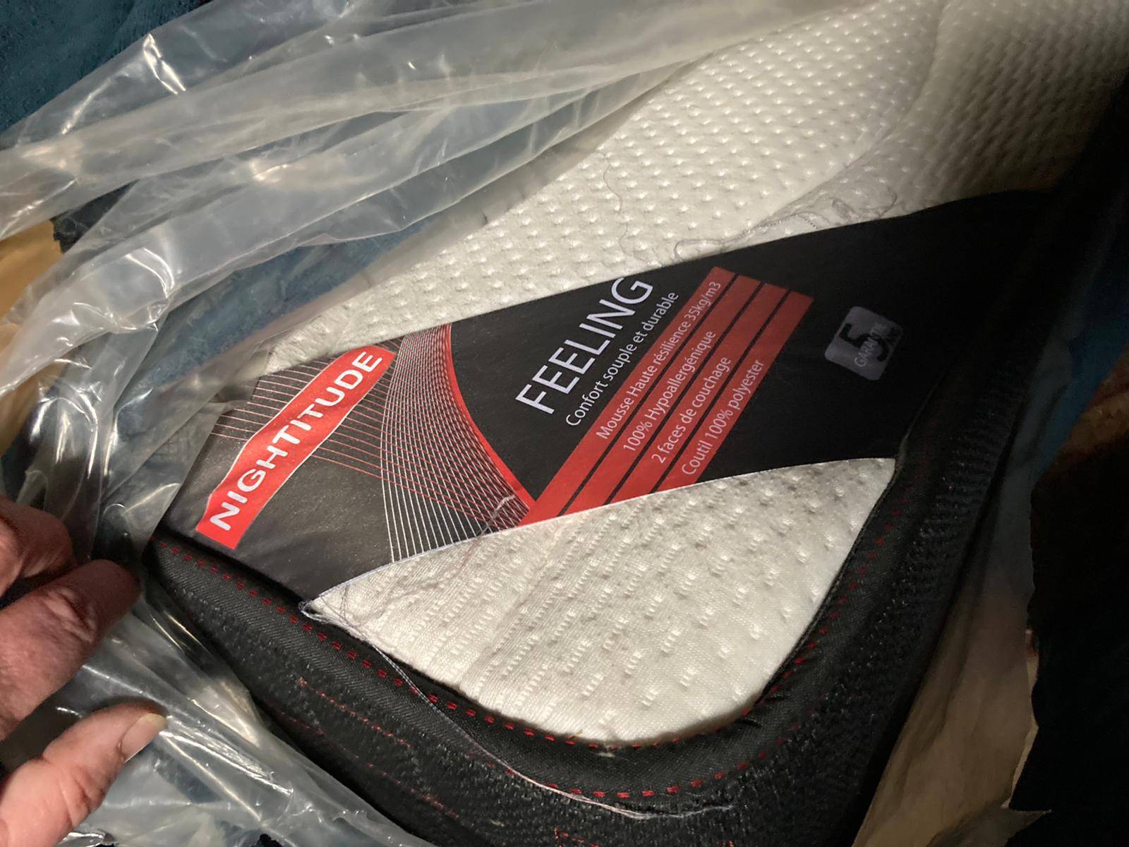 Vends matelas 190x90 neuf