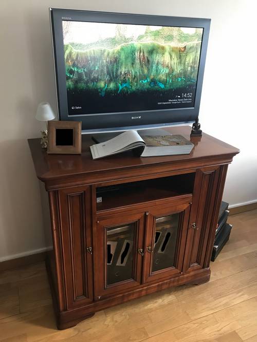 Vends Meuble TV Hifi Merisier (Marque : Emenard) Cadre Massif Assemblé sur bâti